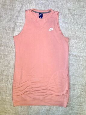 Nike Coral Pink Sleeveless Sweatshirt Dress - Medium - Lightly Used ✨